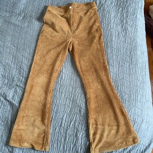 Aerie corduroy flare yoga pant. Gold. Size L.